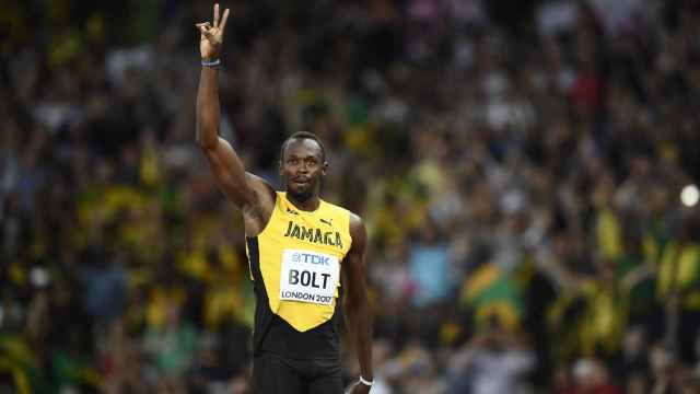 Usain Bolt ganó su serie eliminatoria de los 100 metros con 10.07 segundos.