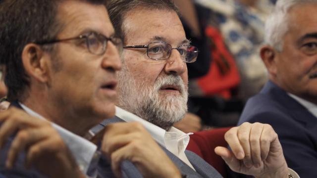 El presidente del Gobierno, Mariano Rajoy, con Alberto Núñez Feijóo.