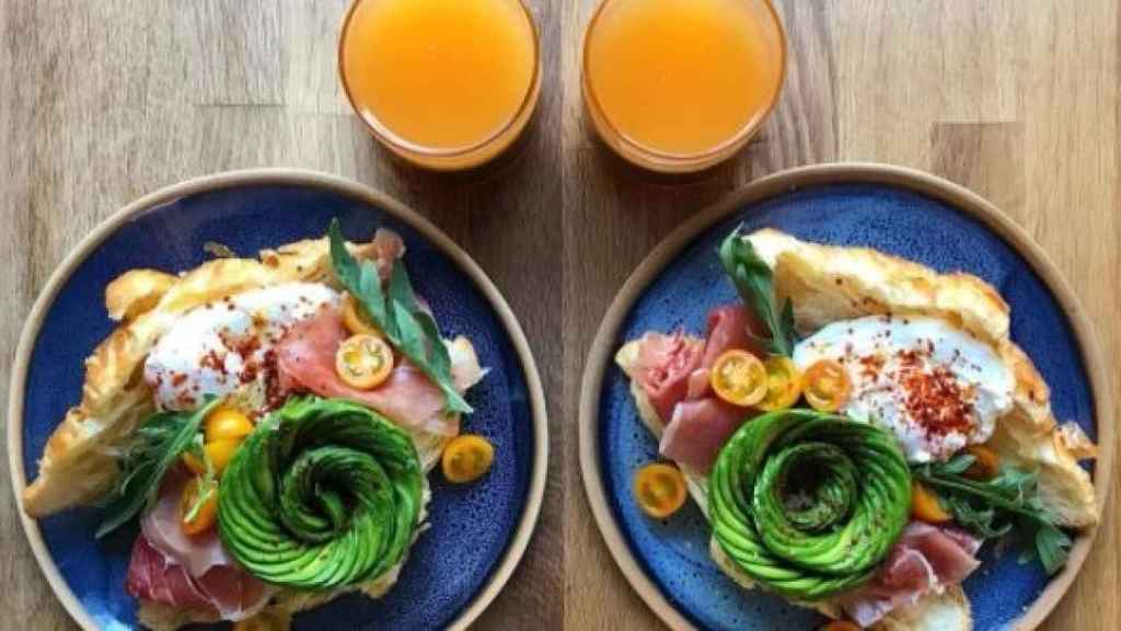 La cuenta de Instagram @SymmetryBreakfast tiene unas imágenes envidiables para desayunar y son un referente en el mundo foodie. | Foto: @SymmetryBreakfast.