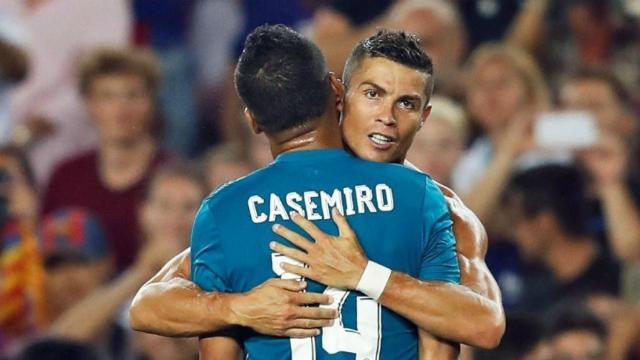 Casemiro felicita a Cristiano por su gol