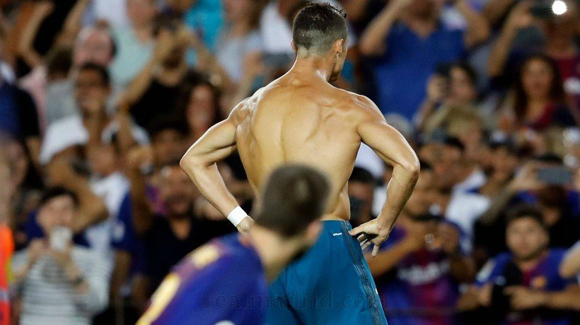 Los gestos de madridistas que silenciaron al Camp Nou