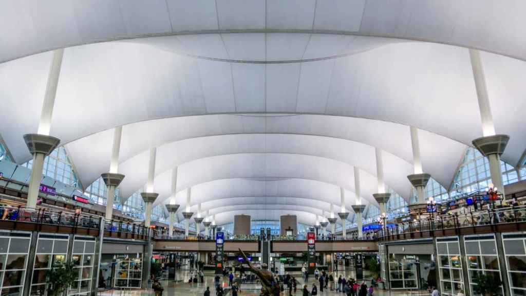 La terminal Jeppesen del aeropuerto de Denver.