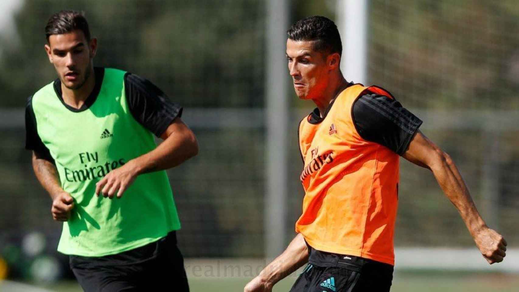 Cristiano y Theo Hernández en el entrenamiento