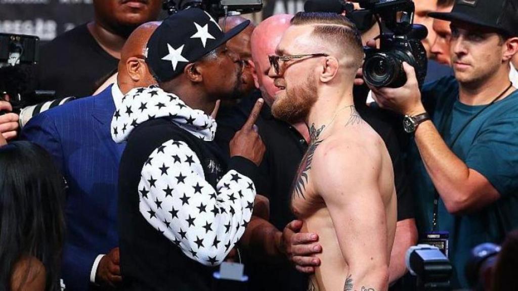 Mayweather y McGregor, durante una rueda de prensa previa al combate