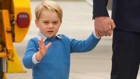 El príncipe Jorge, en una imagen reciente junto a su familia.