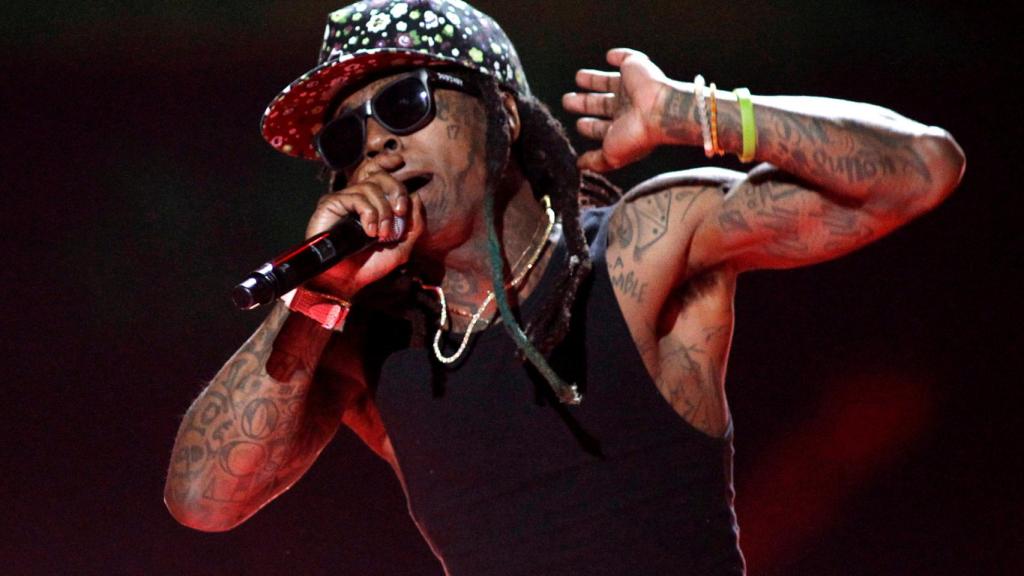 Lil Wayne Estrella Del Rap Hospitalizado Tras Sufrir Convulsiones