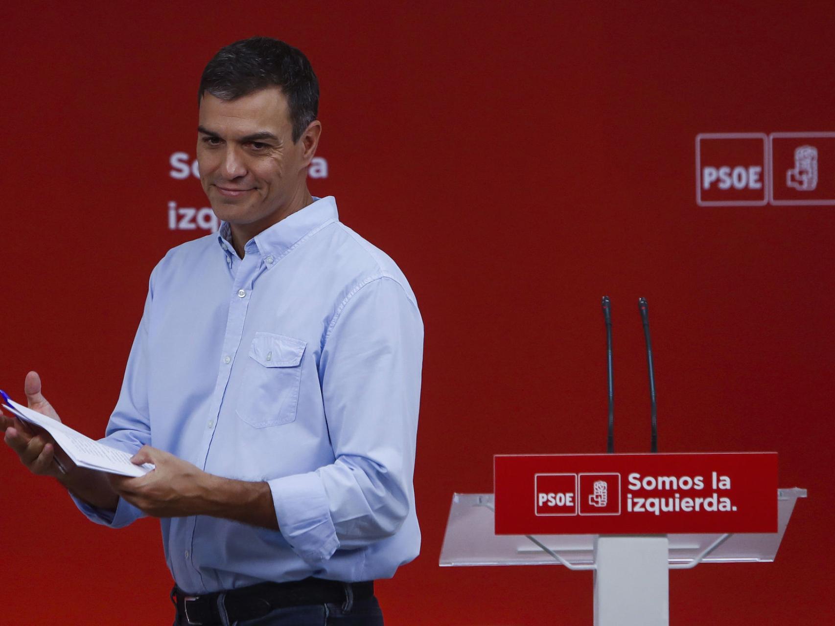 Sánchez, este lunes durante su rueda de prensa en Ferraz.