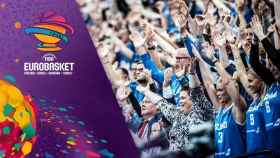Icelandic's fans viking clapping - FIBA EuroBasket 2017