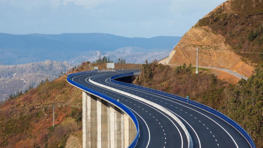 Imagen del Viaducto de Lindín.