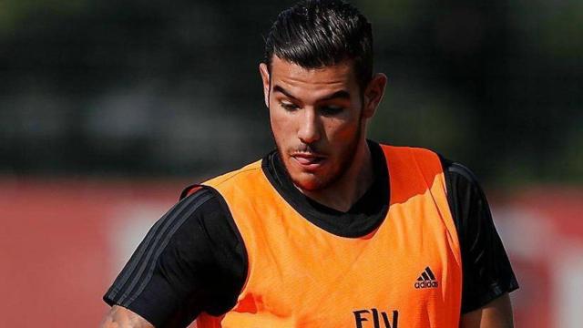 Theo Hernández durante la sesión en Valdebebas