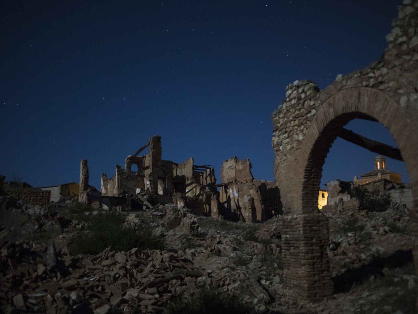 Las ruinas de Belchite albergan multitud de historias y leyendas.