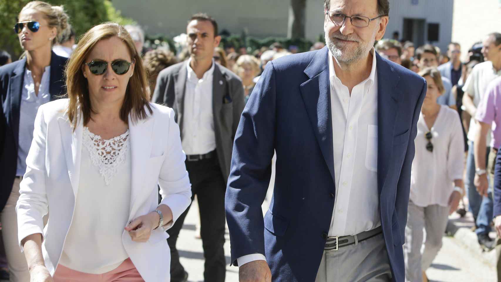 Elvira Fernández y Mariano Rajoy asistieron a la graduación de su primogénito hace unos meses.