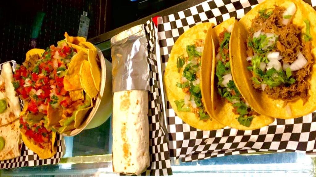 Paco's Tacos_(1)