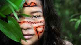 Decenas de tribus viven totalmente aisladas en pleno corazón del Amazonas.