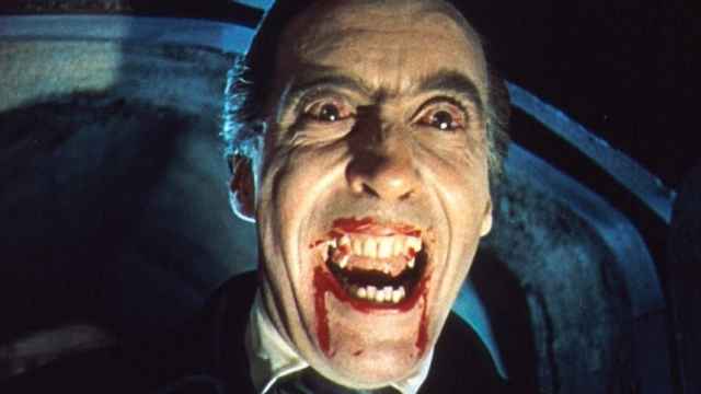 Christopher Reeves en El Horror de Drácula de 1958.