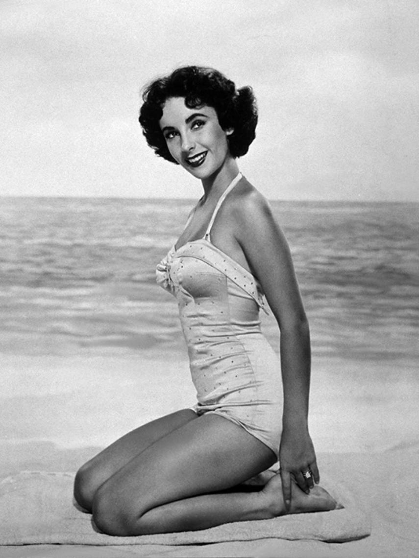 En uno de sus retratos más míticos realizado en 1948.