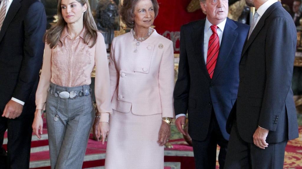 Letizia Ortiz durante la recepción del 12 de octubre de 2010.
