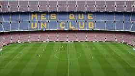 El Camp Nou vacío durante el Barcelona - Las Palmas.