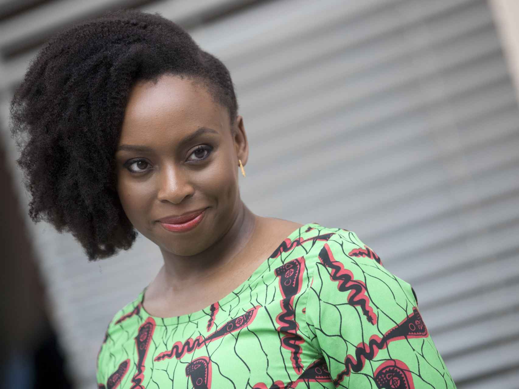 Chimamanda Ngozi Adichie está en Barcelona.