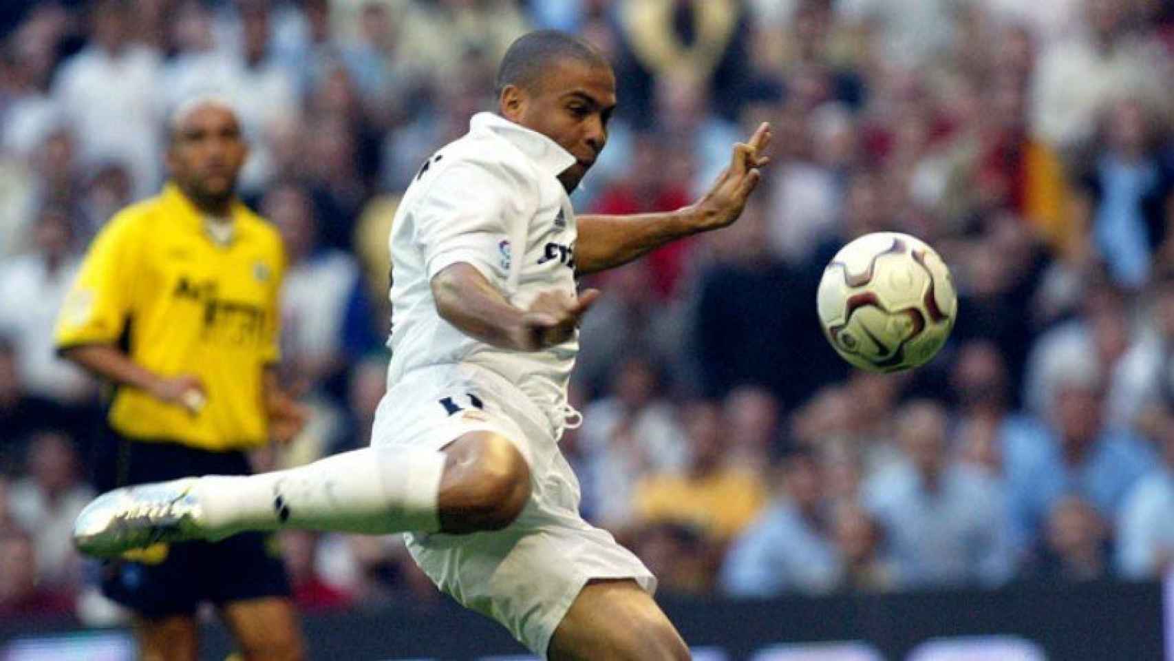 Ronaldo Nazario  con el Real Madrid