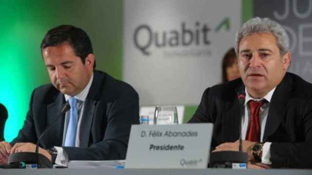 A la derecha, Félix Abánades, presidente de Quabit.