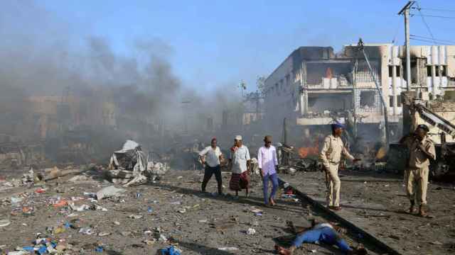 La explosión ocurrió en una de las calles más concurridas de la capital somalí