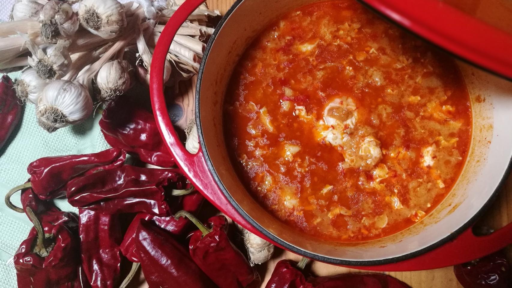 Zurrukutuna, la sopa de ajo y bacalao vasca que te reconfortará este otoño