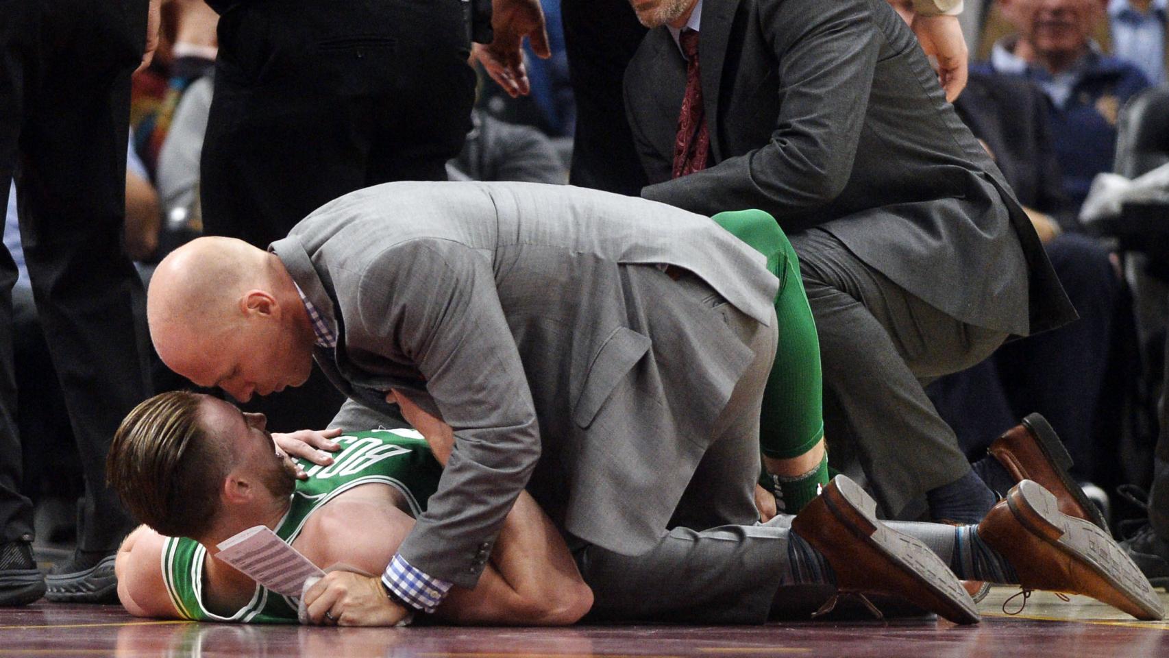 Mulher de Gordon Hayward deixa ameaça no regresso do jogador dos Celtics -  NBA - Jornal Record