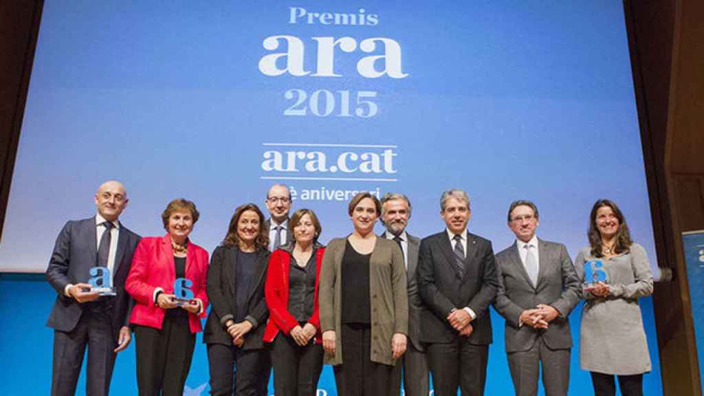 Premios Ara 2015 presididos por la alcaldesa de Barcelona Ada Colau.