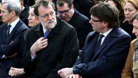 El presidente del Gobierno, Mariano Rajoy, con Carles Puigdemont en una imagen de archivo.