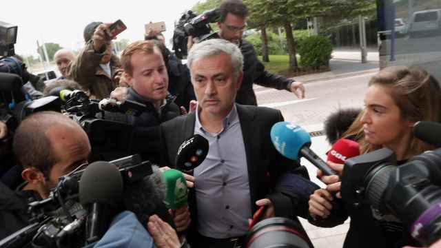 Mourinho a su llegada al Juzgado de Instrucción número 4 de Pozuelo de Alarcón (Madrid).
