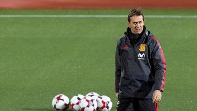 Lopetegui, durante el entrenamiento de la Roja.