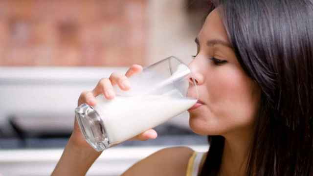 Ciencia y el sentido común contra los falsos mitos sobre la leche