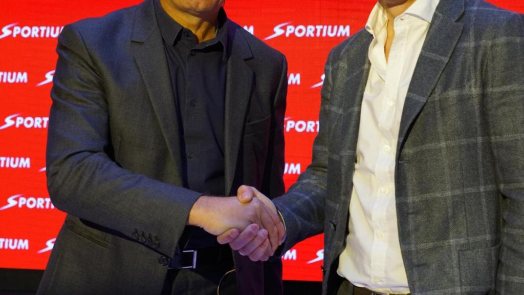 Sergio Scariolo y Frank de Boer probaron el nuevo Fantasy Sportium este jueves.