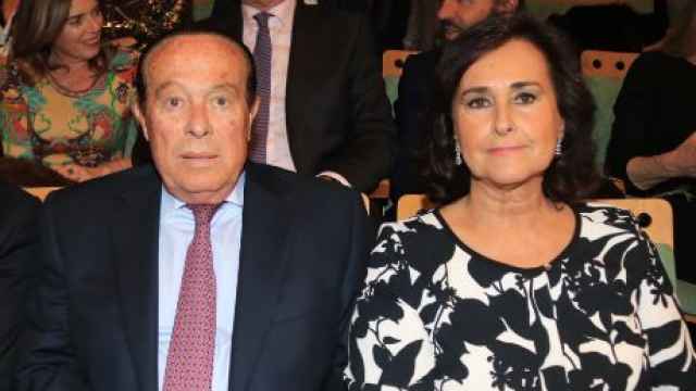 Carmen Tello junto a su marido Curro Romero