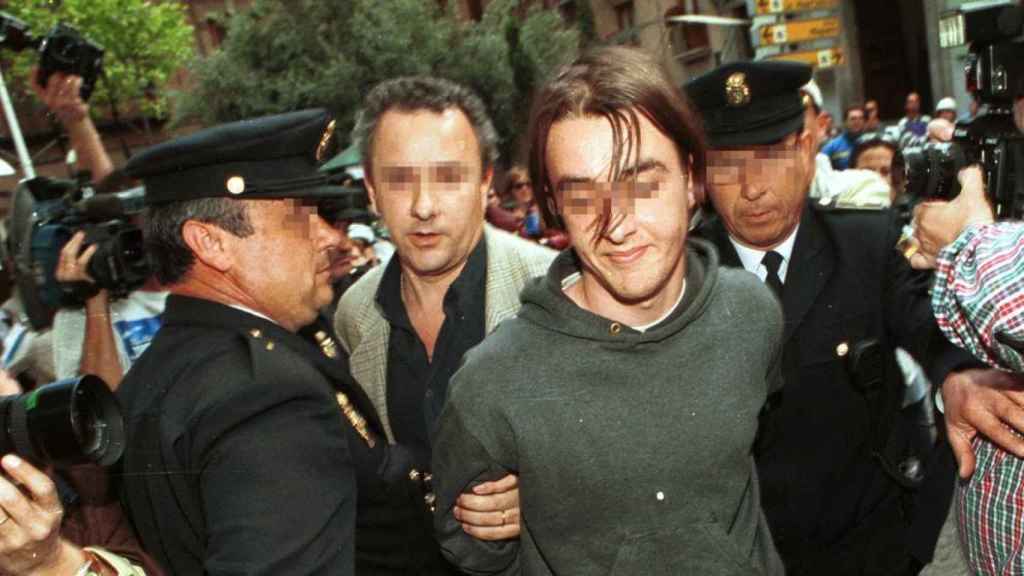 Foto de archivo de la detención del asesino de la catana.