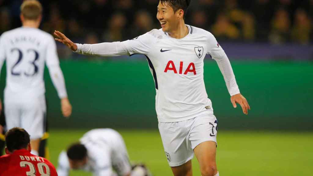 Son Heung-min celebra el gol de la victoria del Tottenham en Dortmund.
