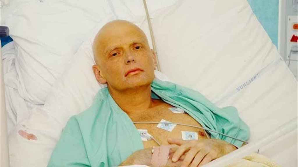 Alexander Litvinenko en el hospital antes de morir.