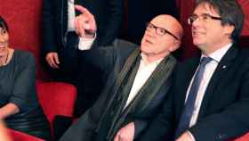 Puigdemont asiste, junto a su abogado Paul Bekaert, a la representación de la obra El duque de Alba en la Ópera de Gante.