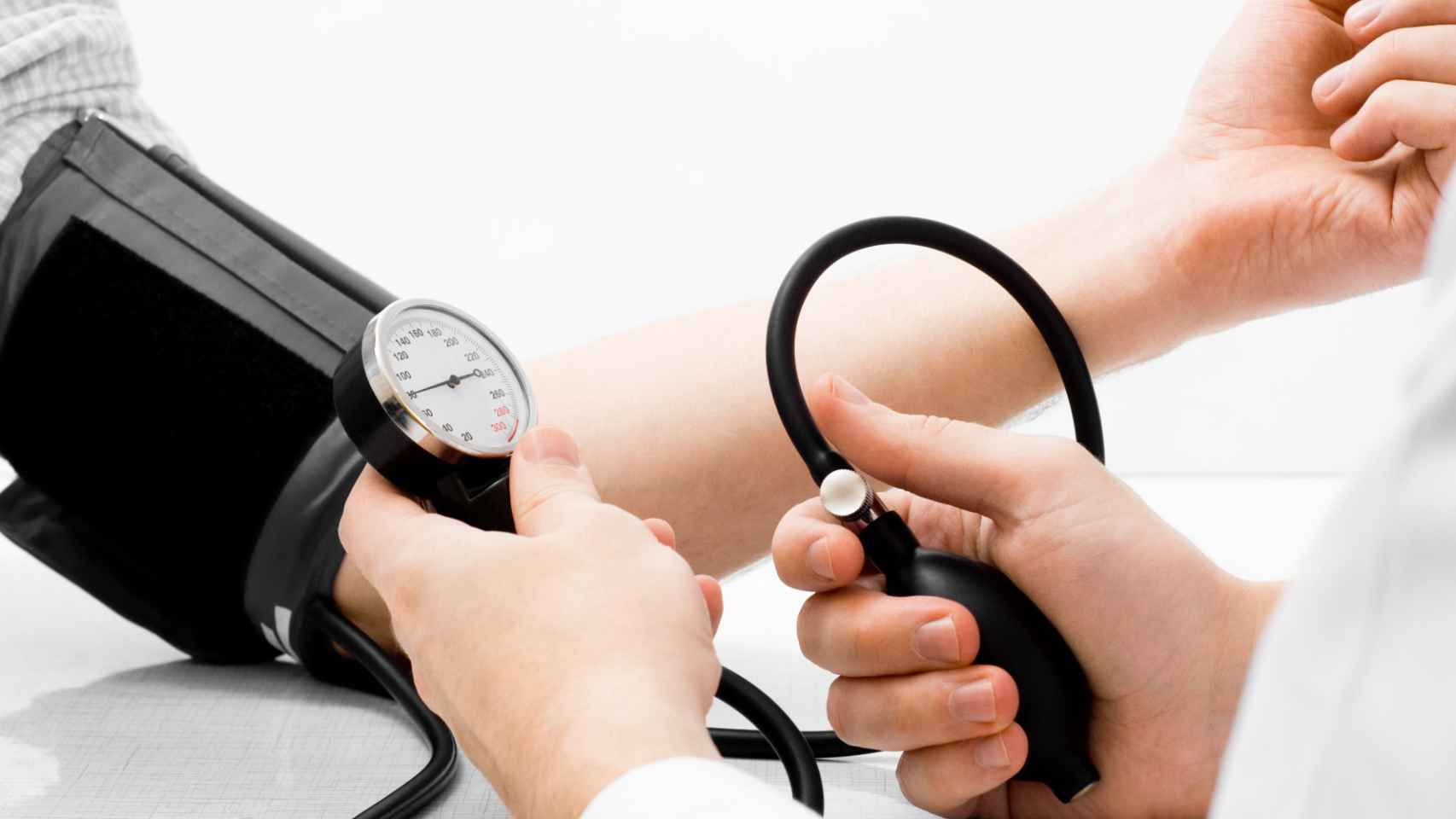 La hipertensión es un importante factor de riesgo cardiovascular.