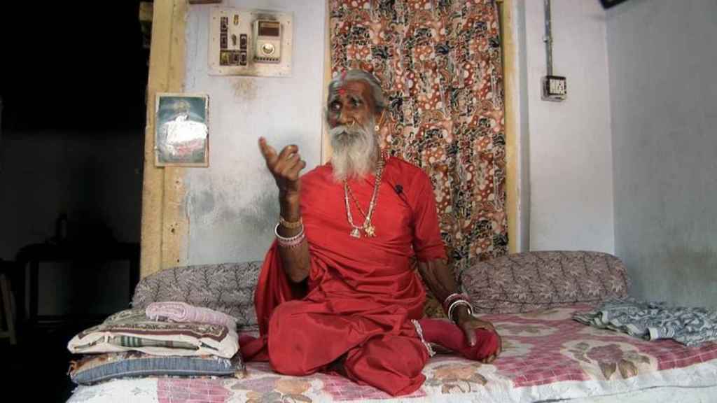 El yogui Prahlad Jani, que afirma no haber bebido agua en 70 años.