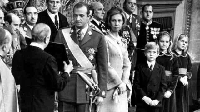 Image: Transición. Historia de una política española (1937-2017)