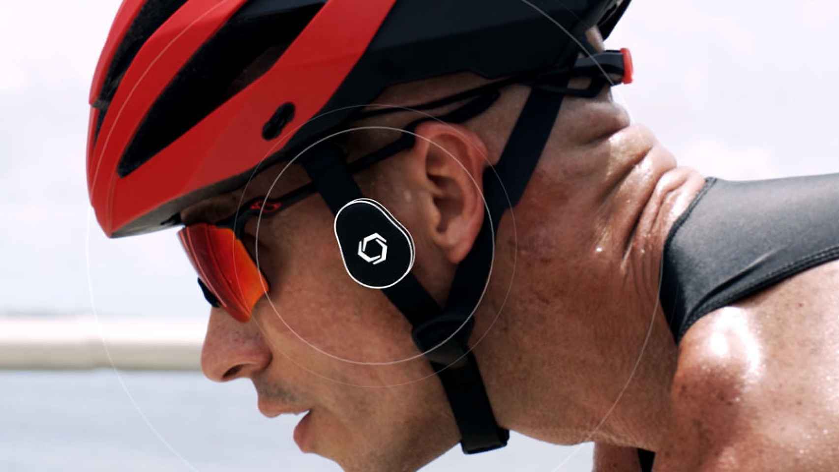 estrés cliente Excluir El casco para ciclistas con auriculares de conducción ósea