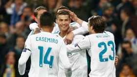 Cristiano celebra su gol con sus compañeros