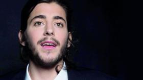 Salvador Sobral publica su nuevo disco, ‘Excuse me ao vivo’