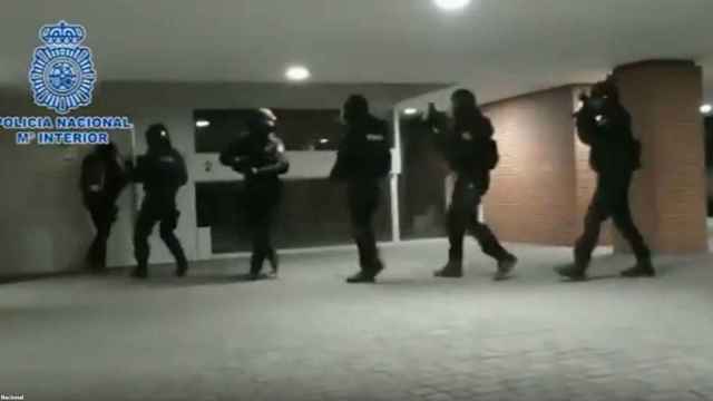 Imagen de la operación policial en la que se detuvo al yihadista.