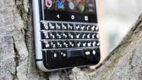 Análisis de la BlackBerry KEYone, un viaje al pasado sin salir del presente