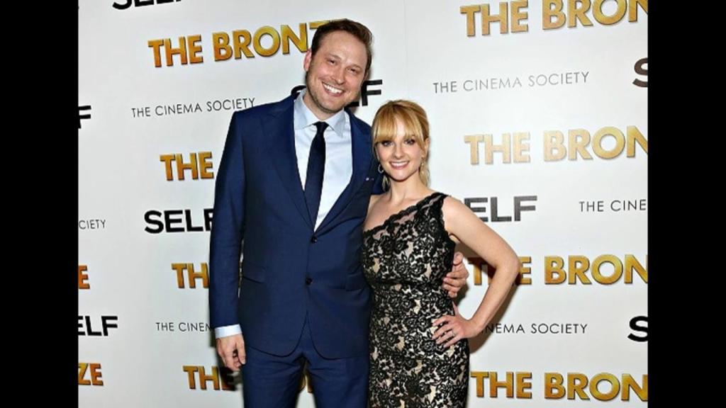 Melissa Rauch y su marido Winston Beigel.
