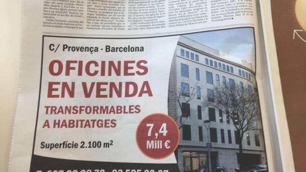 Anuncio publicado este viernes en la prensa catalana sobre la venta del edificio.