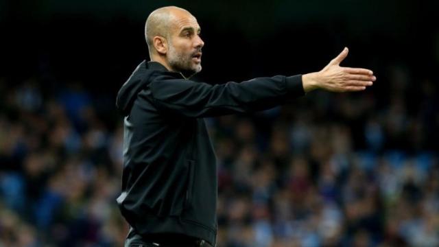 Guardiola durante el partido del City. Foto: Twitter (@mancity).